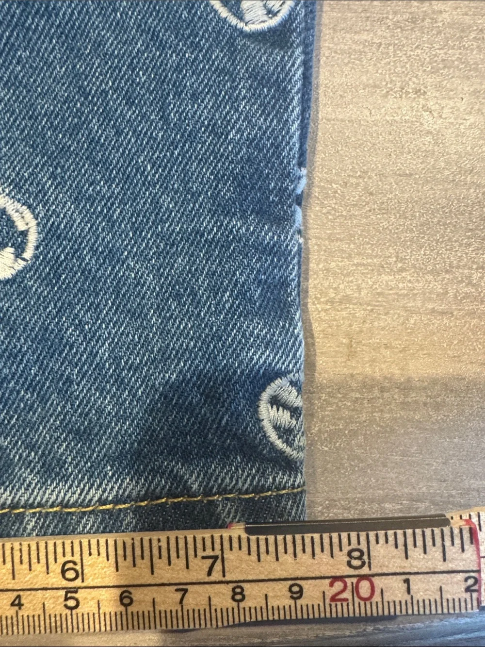 BDG Urban Outfitters Smiley Face Embroidered Denim Elastic Jogger Jeans Size M